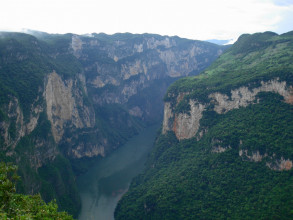 Canyon del Sumiredo